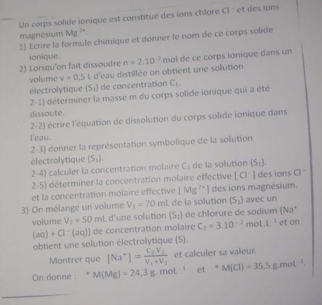 SOLVED: Un corps solide ionique est constitué des ions chlore Cl^-^-et ...