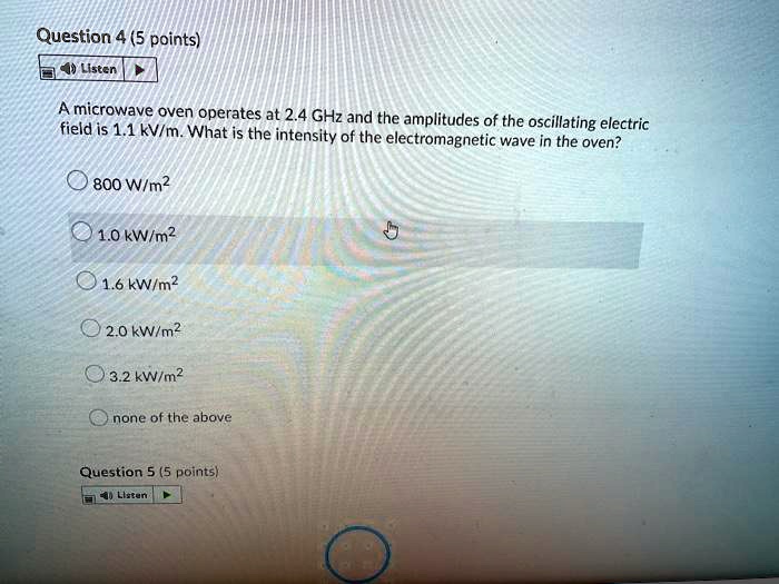 SOLVEDQuestion 4 (5 points) Listen Amicrowave oven operates at 2.4 GHz