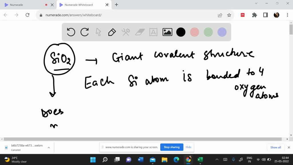 SOLVEDExplain why silicon dioxide does not conduct electricity.